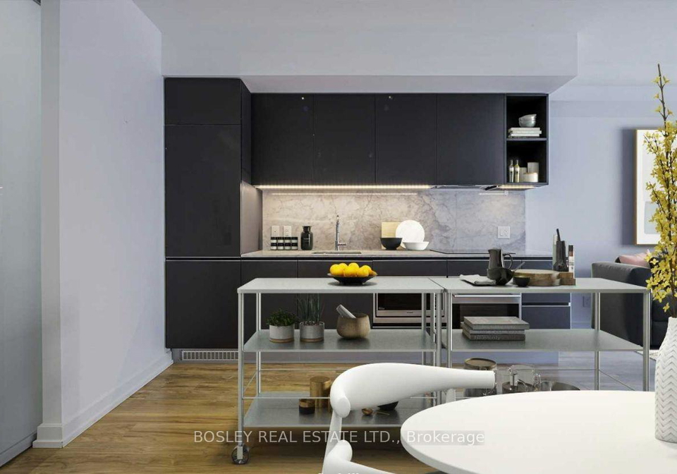 377-madison-avenue-toronto-ontario-c13425746
