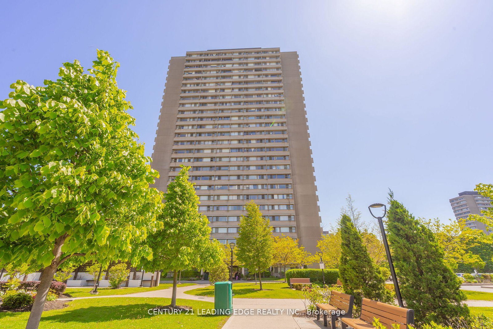 725-don-mills-road-east-york-ontario-c13425750