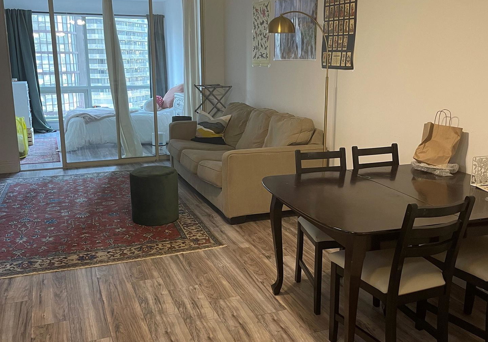 1001-bay-street-toronto-ontario-c13425866