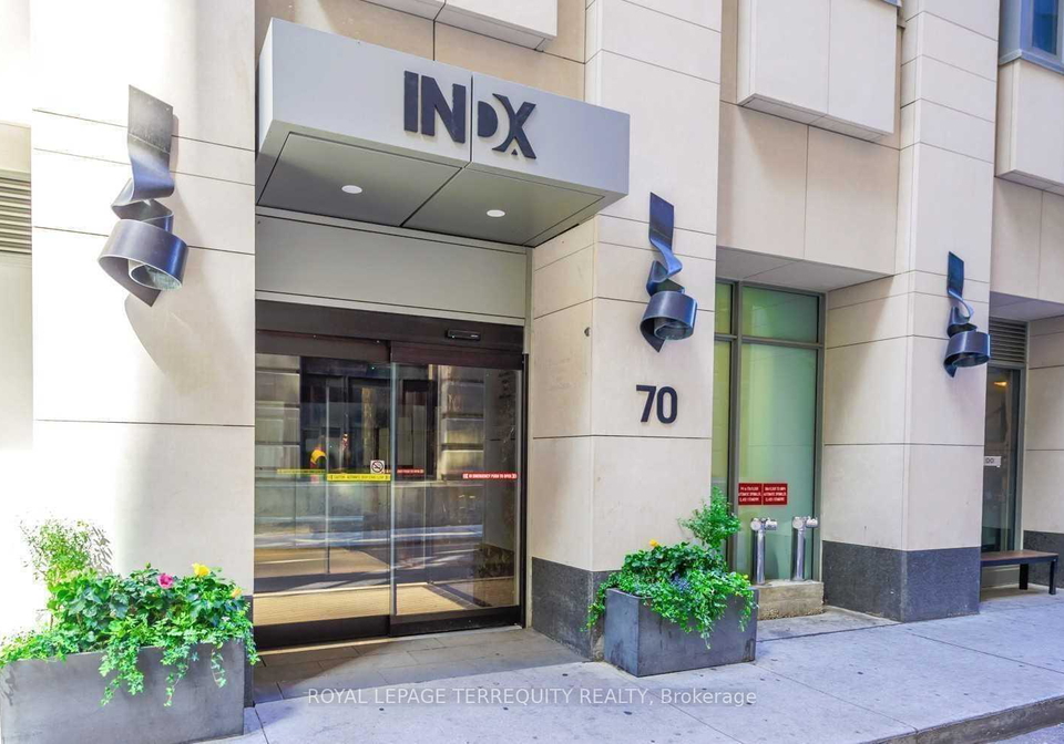 70-temperance-street-toronto-ontario-c13425936