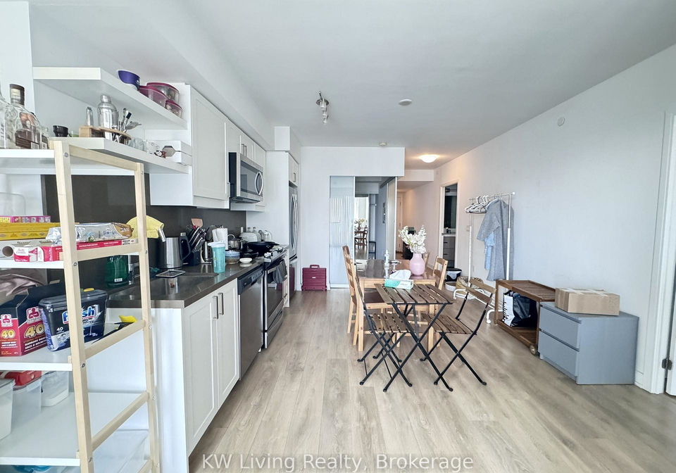50-wellesley-street-e-toronto-ontario-c13426006
