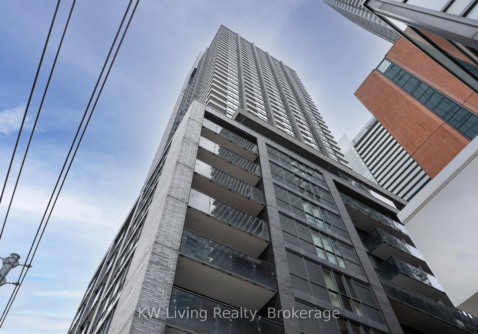 295-adelaide-street-w-toronto-ontario-c13426234