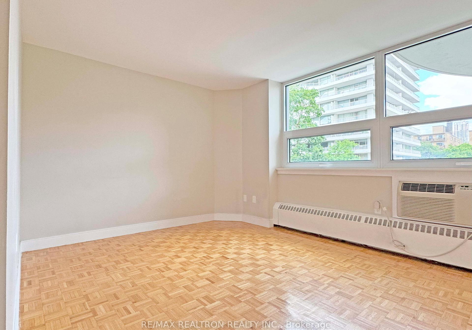 485-huron-street-toronto-ontario-c13426296