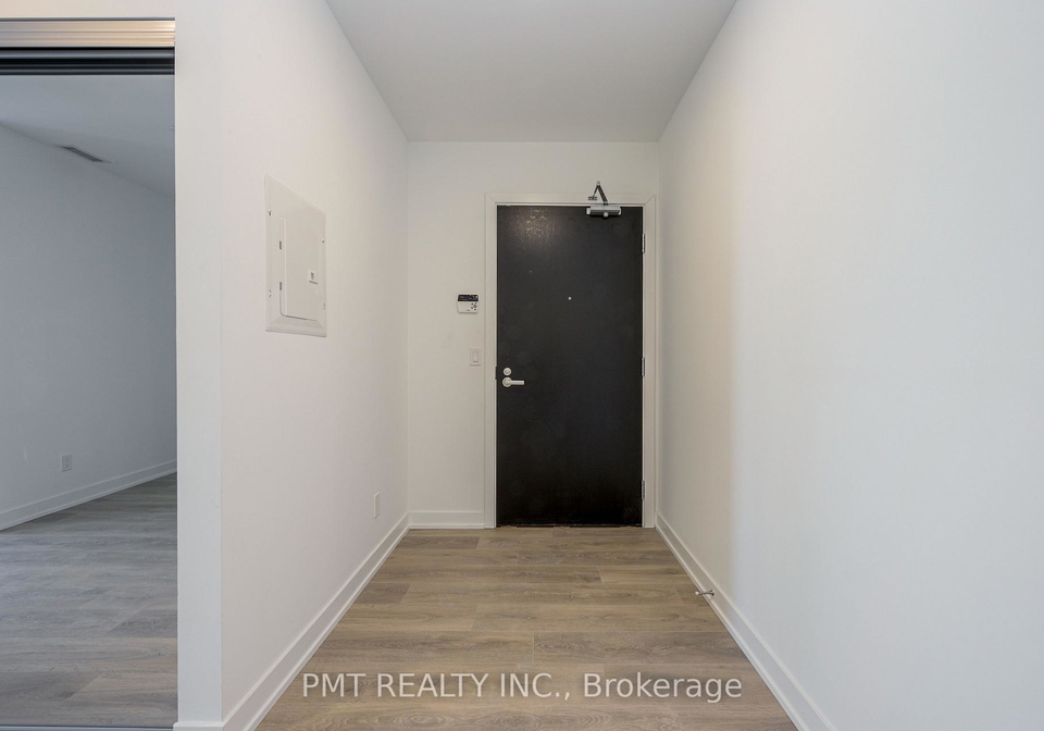 501-yonge-street-toronto-ontario-c13426340