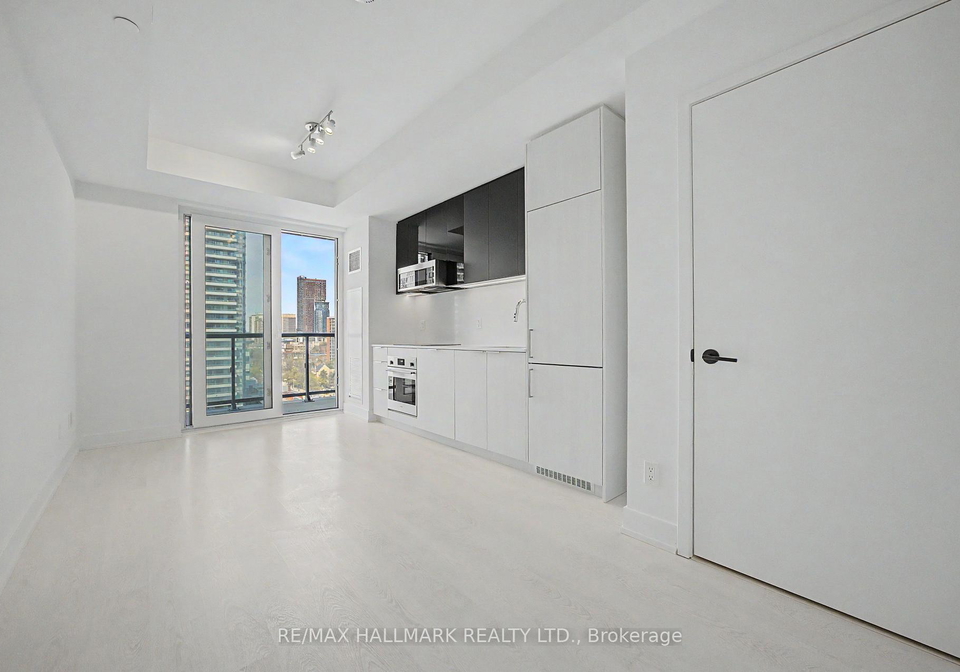 308-jarvis-street-toronto-ontario-c13426376