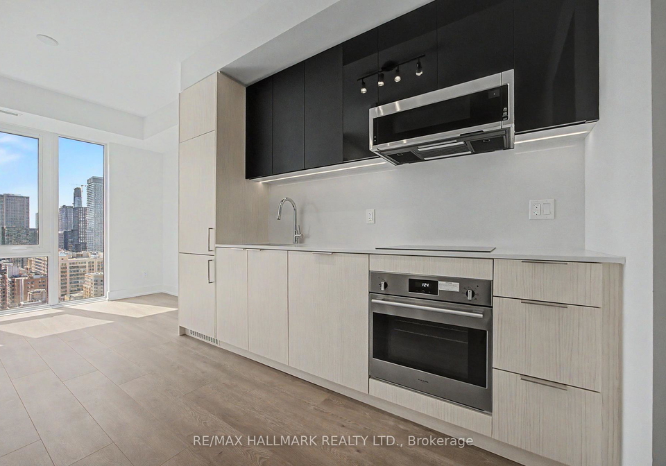 308-jarvis-street-toronto-ontario-c13426394