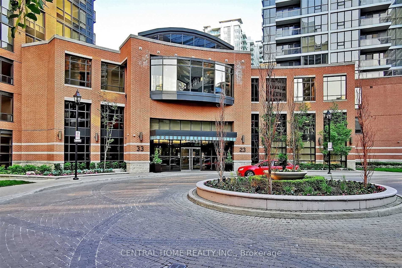 33-sheppard-avenue-e-north-york-ontario-c13426400