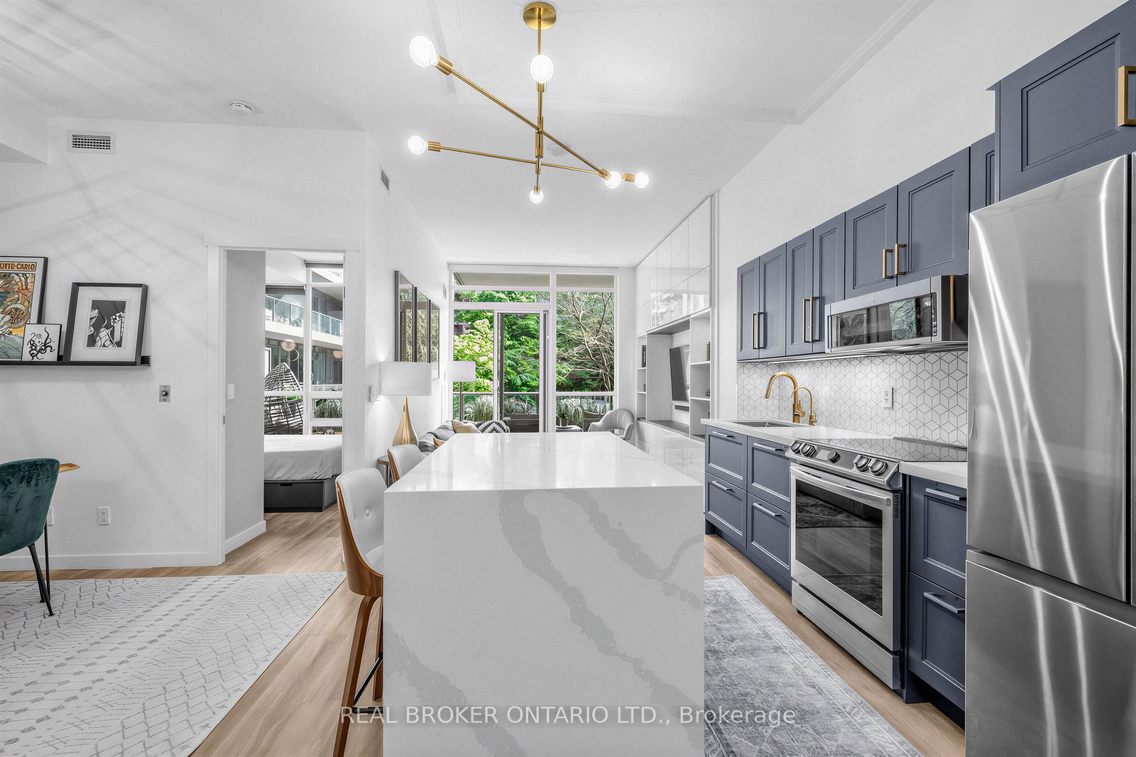 209-fort-york-boulevard-toronto-ontario-c13426416