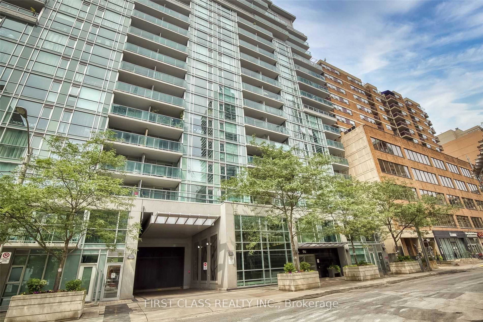 96-st-patrick-street-toronto-ontario-c13426486