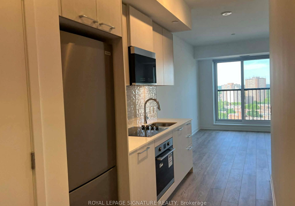 10-oak-street-toronto-ontario-c13426600