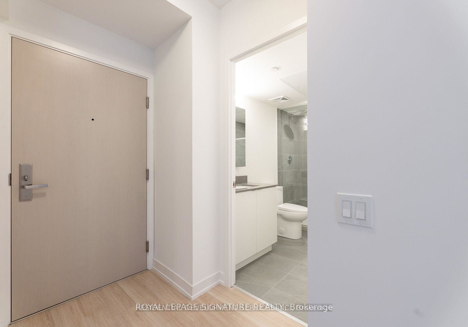 500-wilson-avenue-toronto-ontario-c13426624