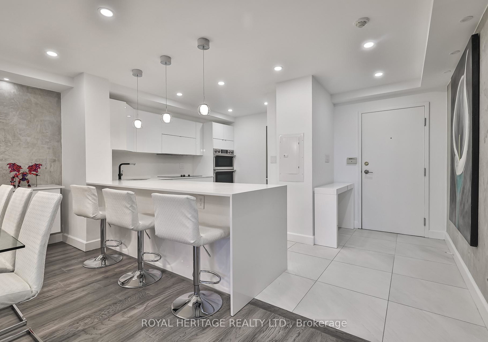10-torresdale-avenue-toronto-ontario-c13426814
