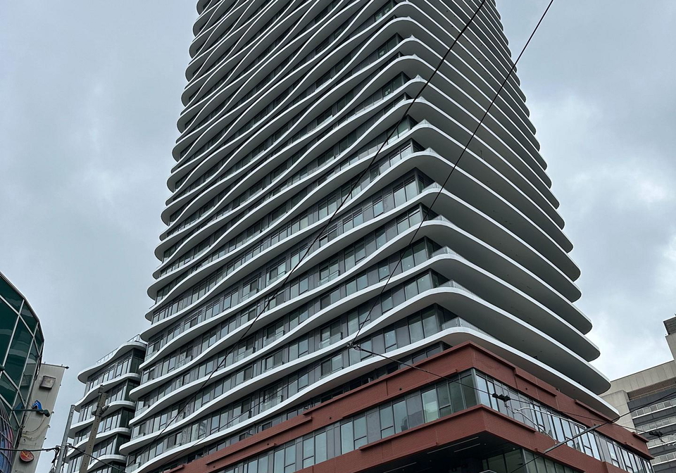 280-dundas-street-w-toronto-ontario-c13426978