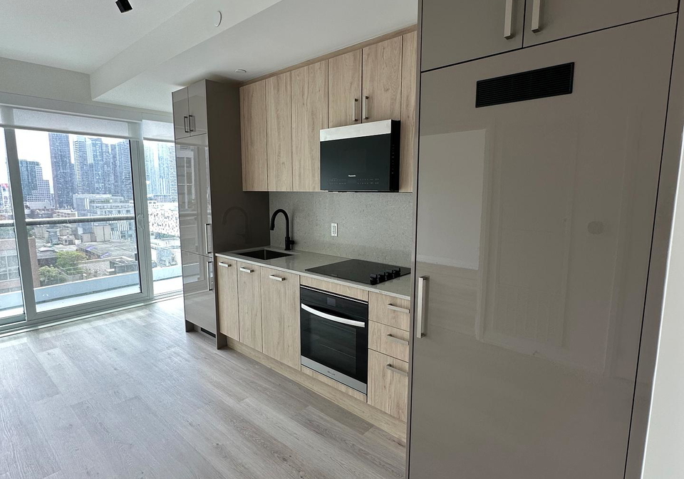 280-dundas-street-w-toronto-ontario-c13426978