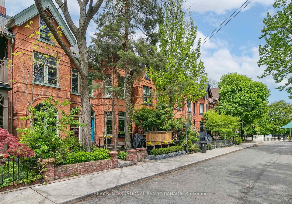 460-wellesley-street-e-toronto-ontario-c13427030