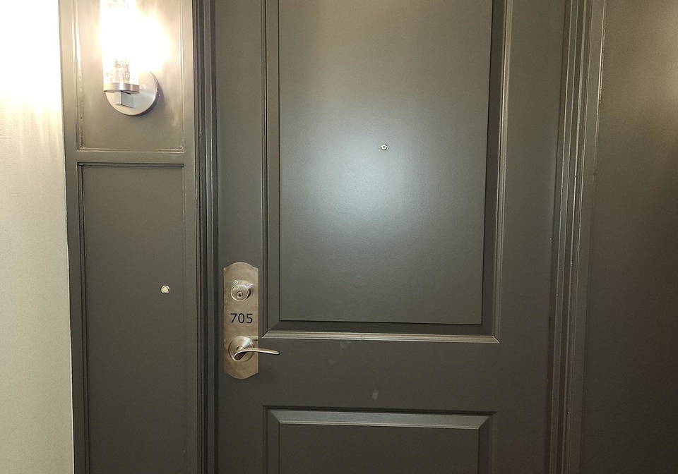 135-wynford-drive-north-york-ontario-c13427068