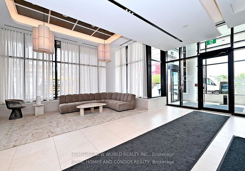 10-oak-street-toronto-ontario-c13427128