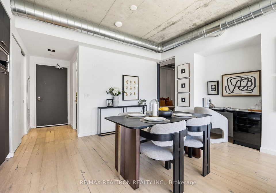 170-bayview-avenue-toronto-ontario-c13427198