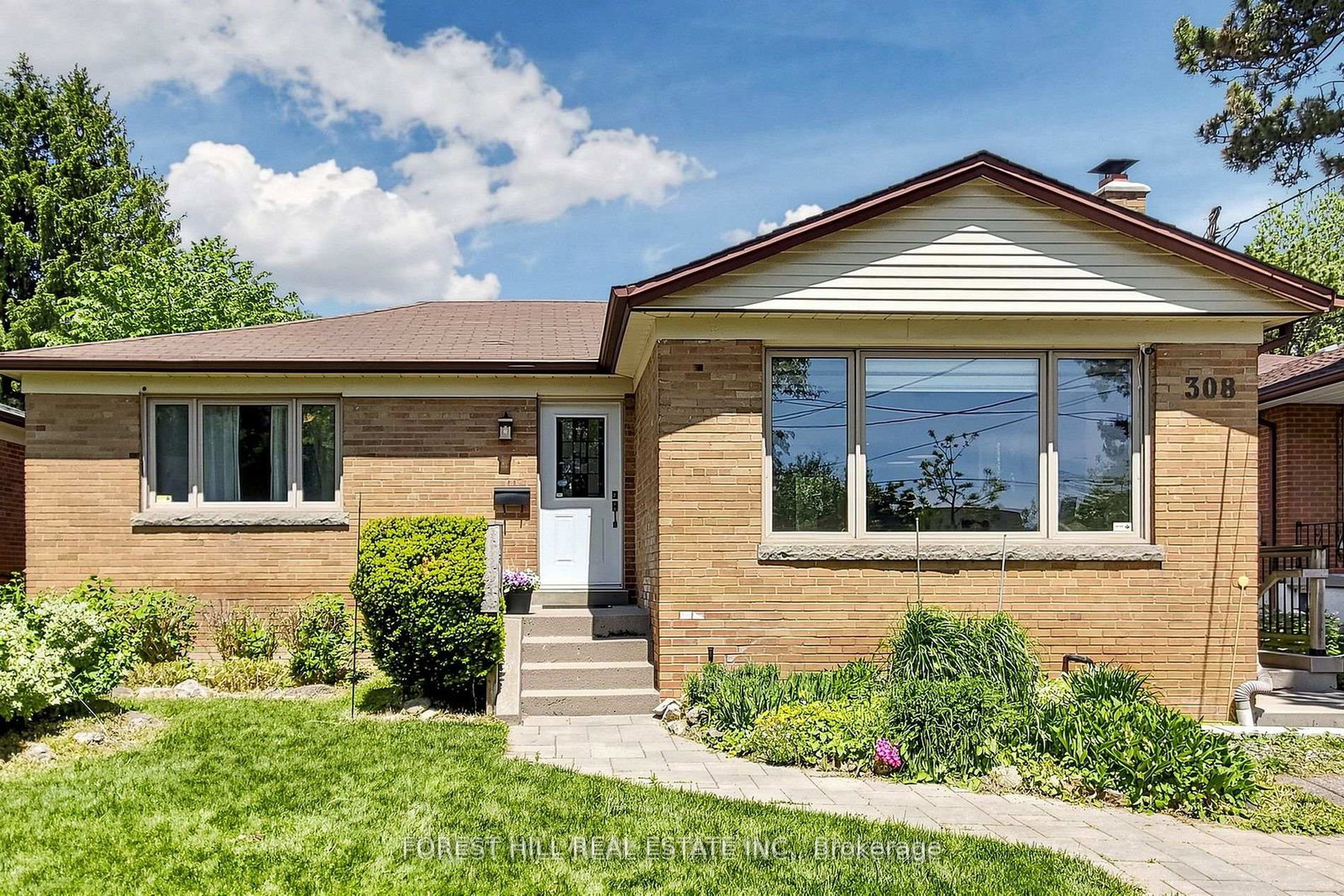 308-hendon-avenue-toronto-ontario-c13427368