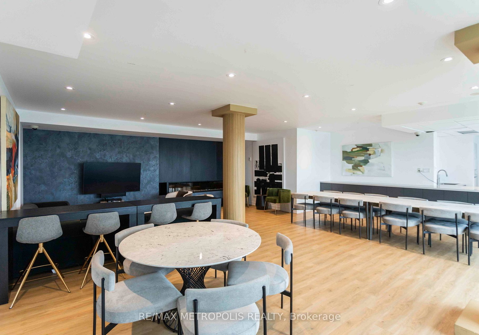 55-east-liberty-street-toronto-ontario-c13427404