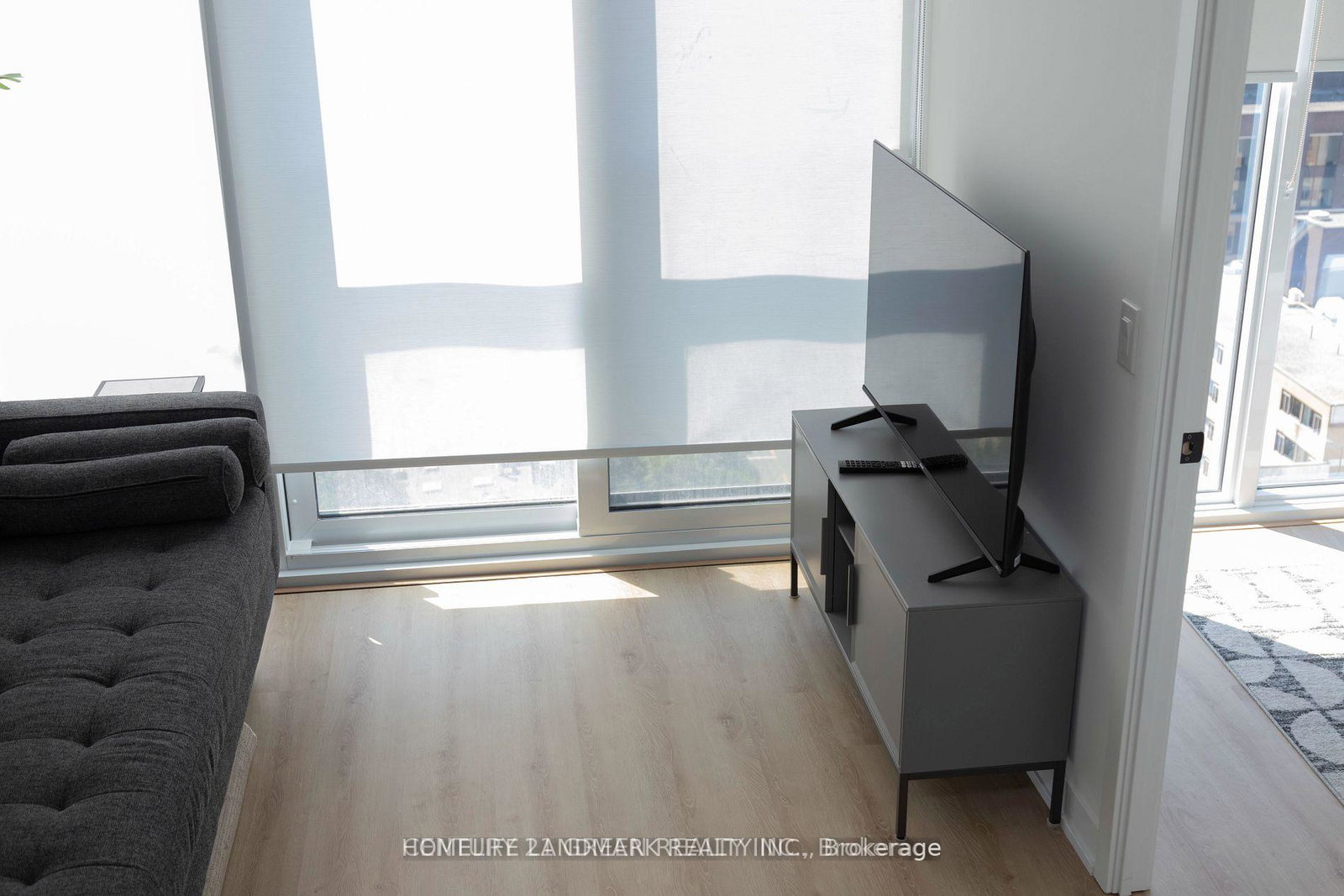 319-jarvis-street-toronto-ontario-c13427406