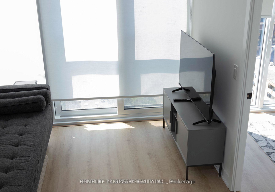 319-jarvis-street-toronto-ontario-c13427406