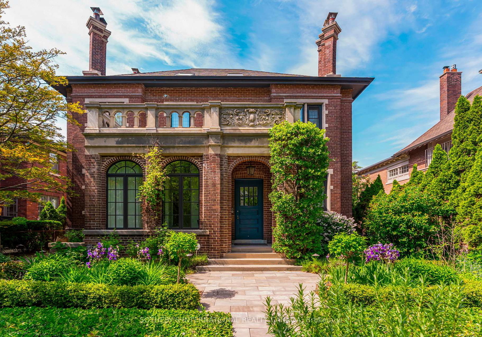 10-mckenzie-avenue-toronto-ontario-c13427448