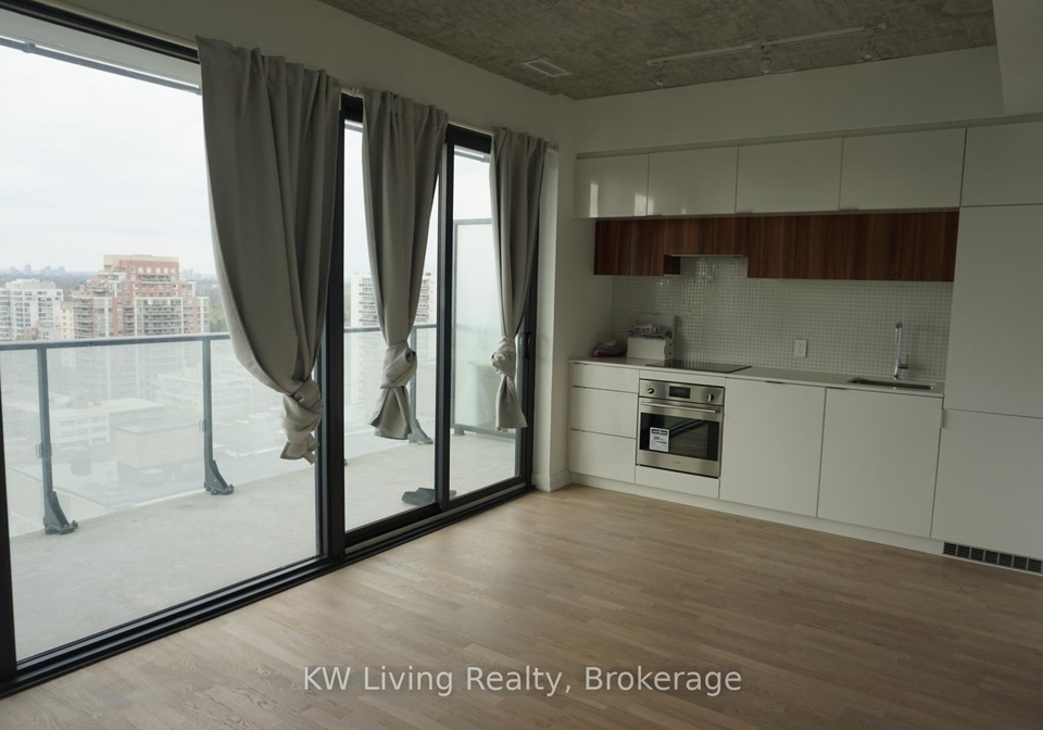 185-roehampton-avenue-toronto-ontario-c13427552