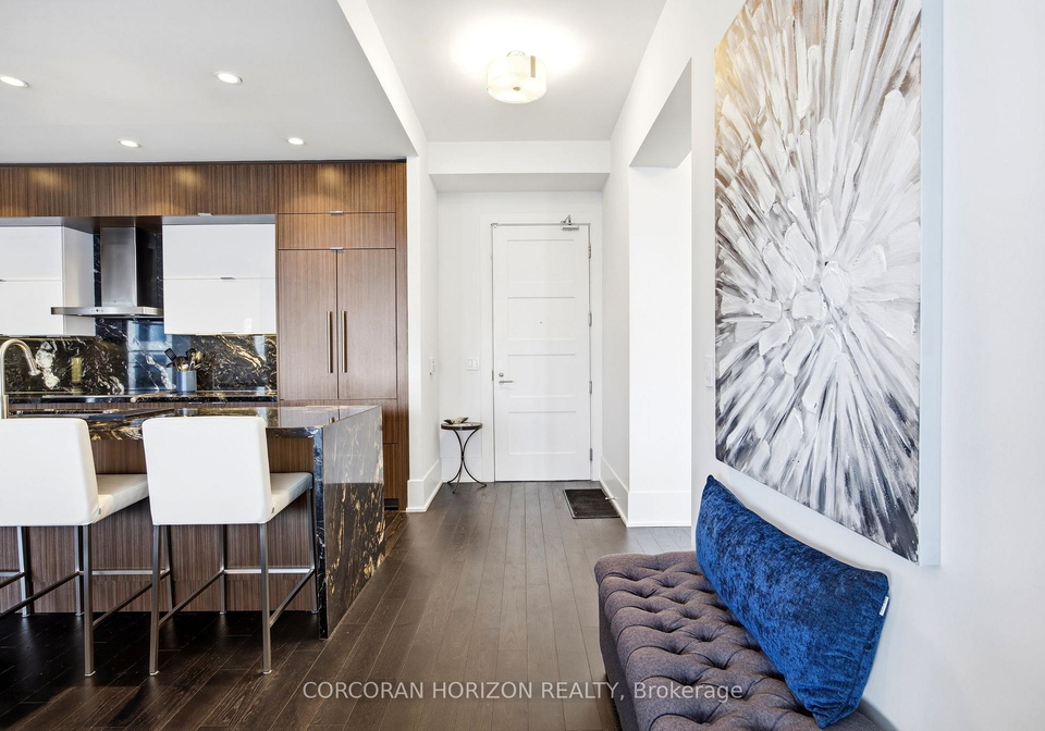 300-front-street-w-toronto-ontario-c13427596