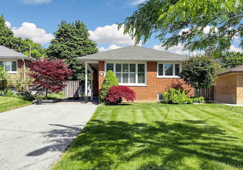 9-coral-cove-crescent-north-york-ontario-c13427632