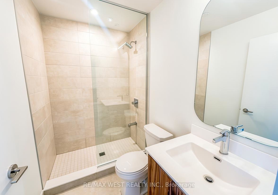 15-richardson-street-toronto-ontario-c13427692
