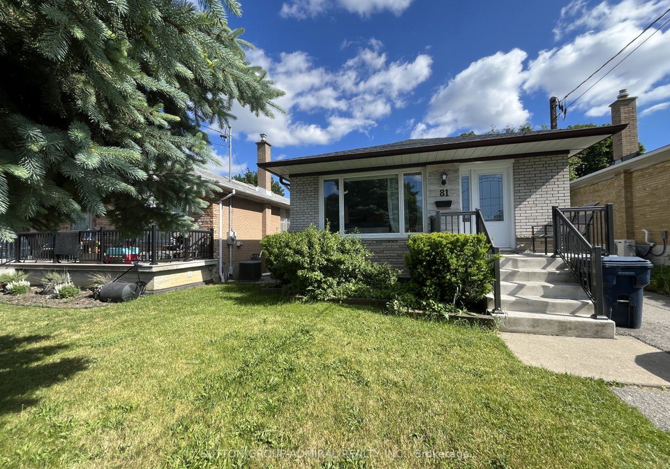 81-searle-avenue-toronto-ontario-c13427844