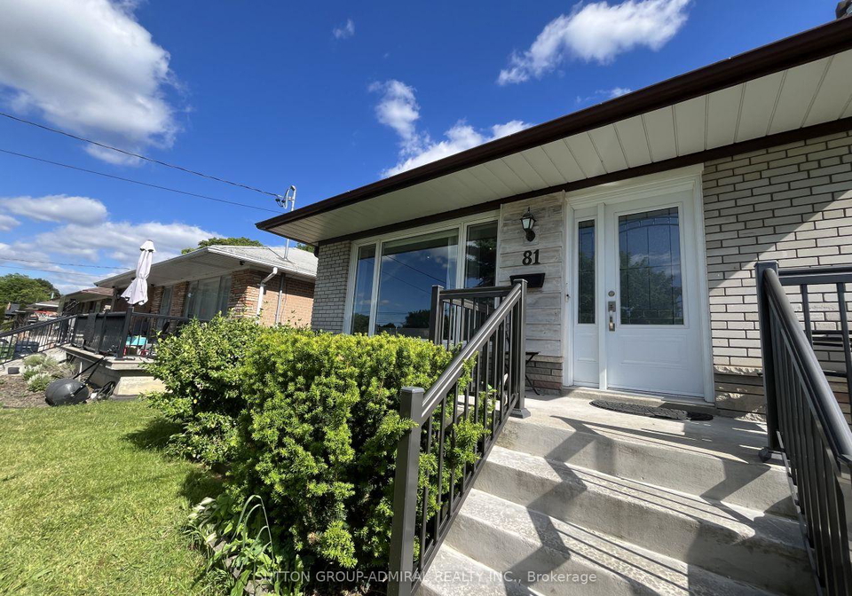 81-searle-avenue-toronto-ontario-c13427844