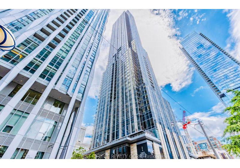11-yorkville-avenue-toronto-ontario-c13427852