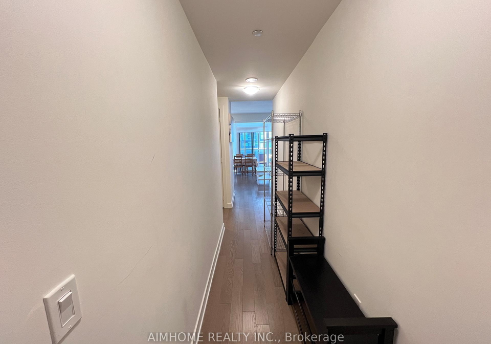 330-richmond-street-w-toronto-ontario-c13427916