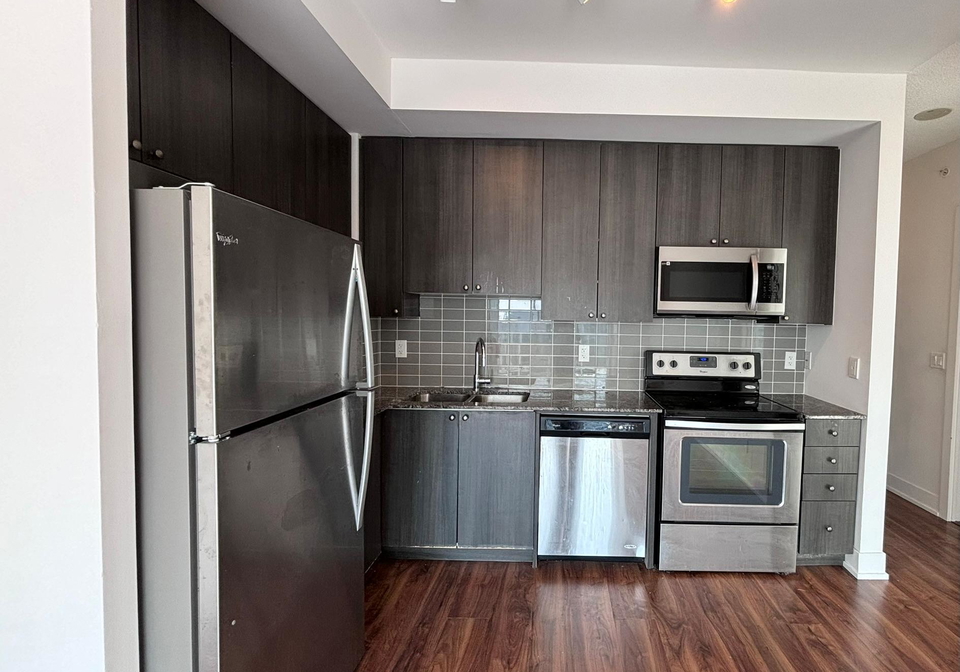 68-merton-street-toronto-ontario-c13428122