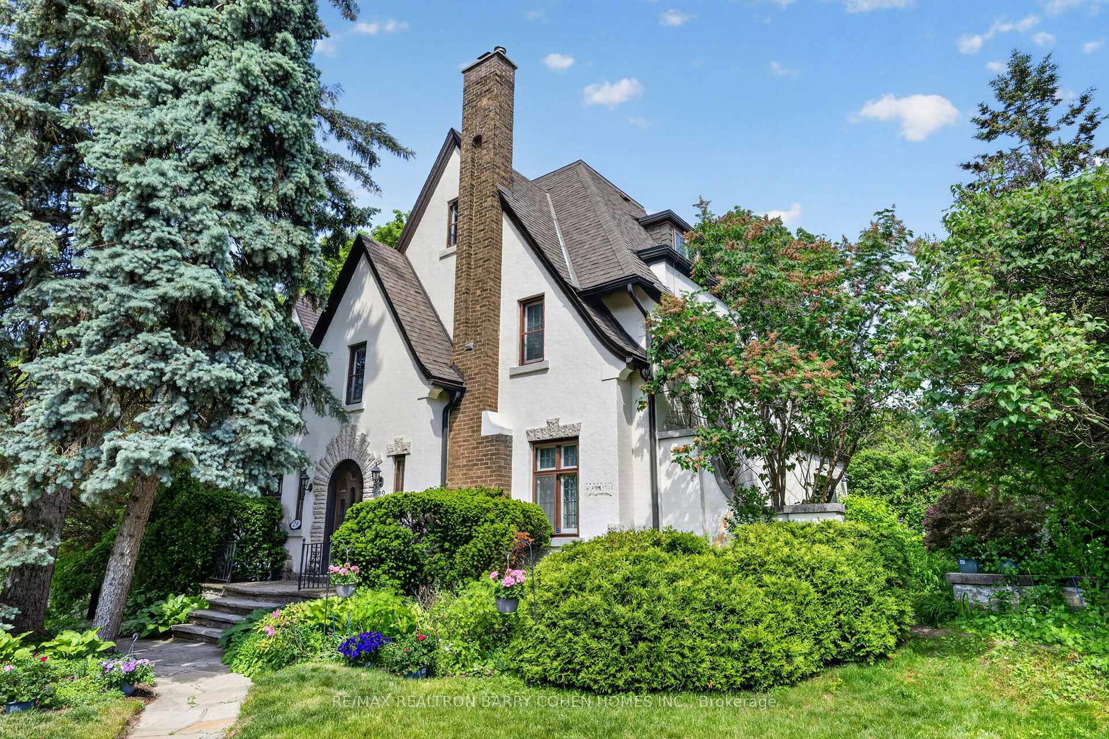 29-strathgowan-crescent-toronto-ontario-c13428212