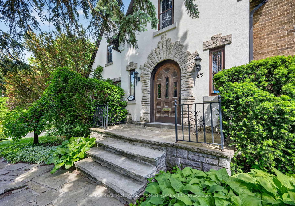 29-strathgowan-crescent-toronto-ontario-c13428212