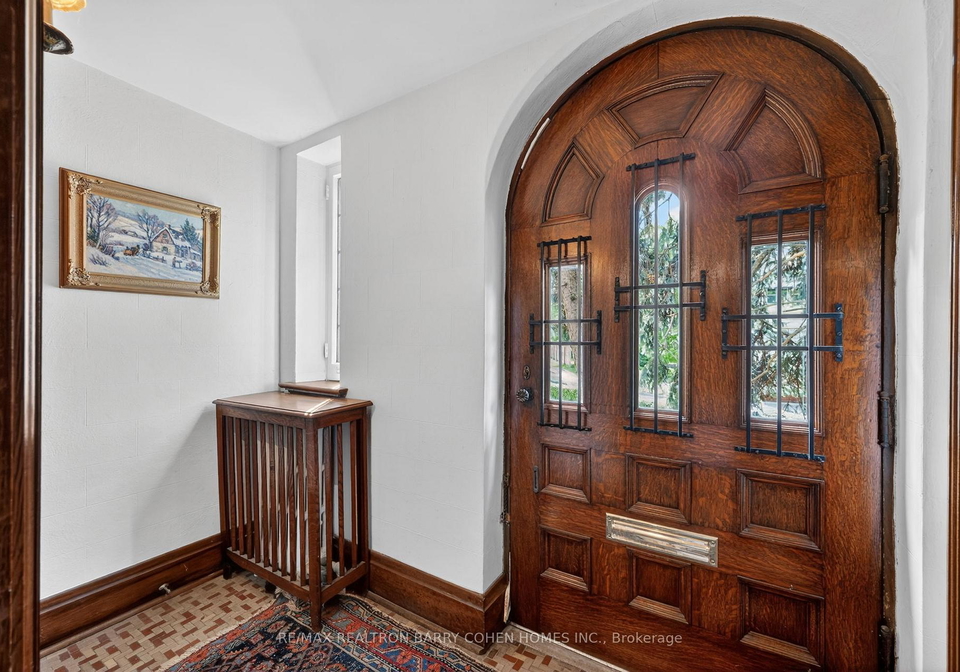 29-strathgowan-crescent-toronto-ontario-c13428212
