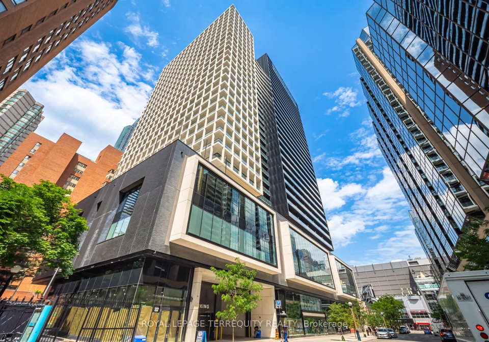 20-edward-street-toronto-ontario-c13428346