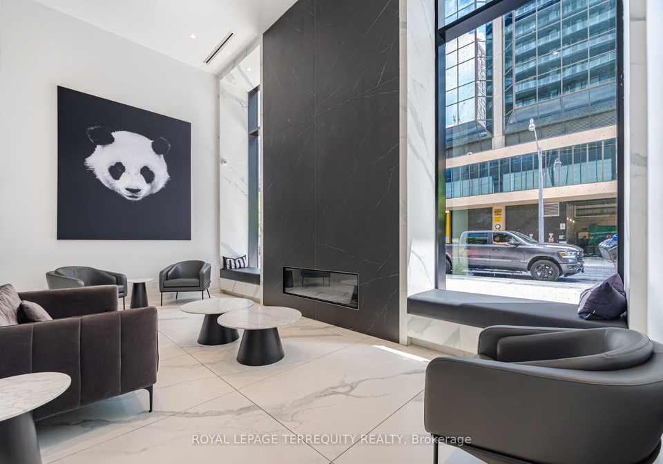 20-edward-street-toronto-ontario-c13428346