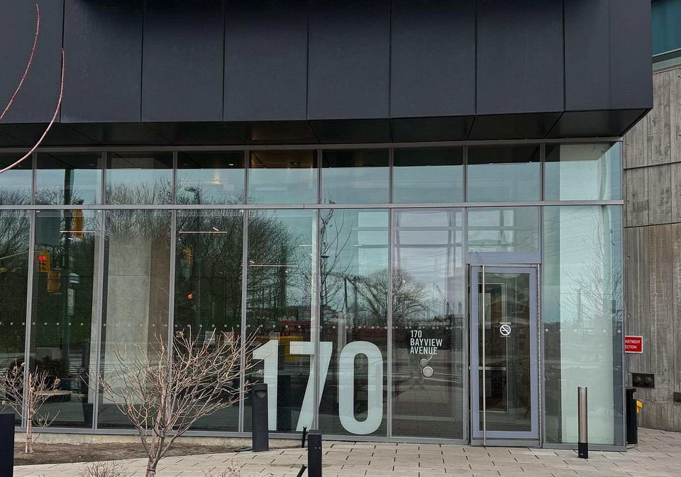 170-bayview-avenue-toronto-ontario-c13428596