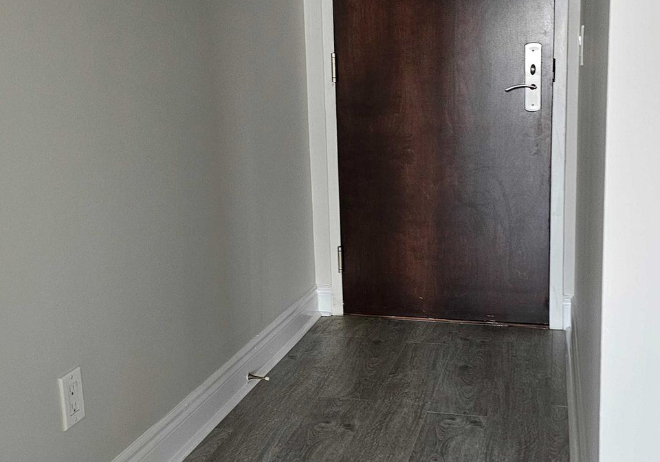 763-bay-street-toronto-ontario-c13428622