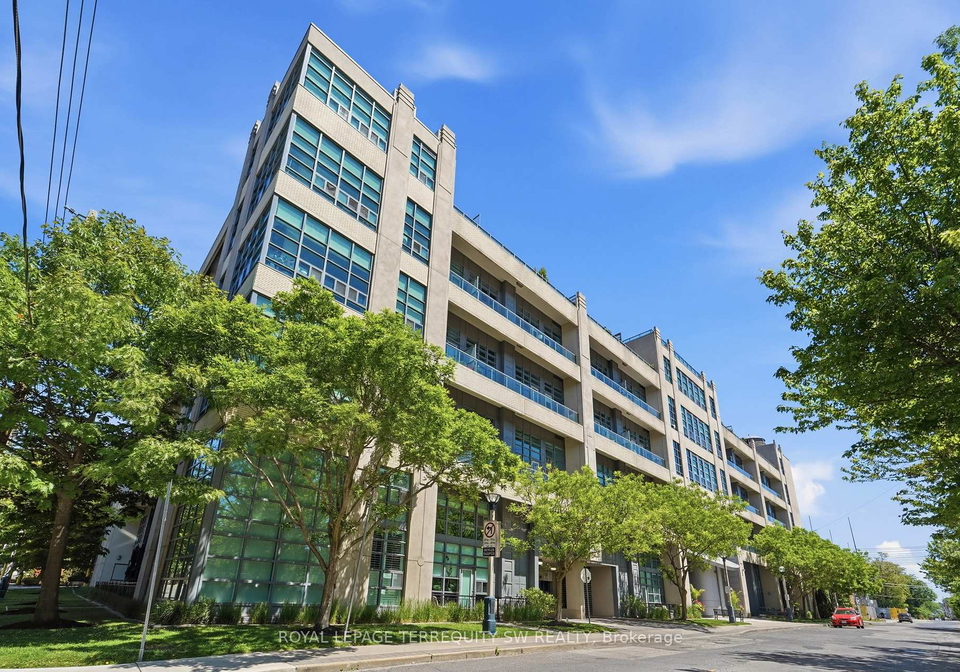 380-macpherson-avenue-toronto-ontario-c13429026