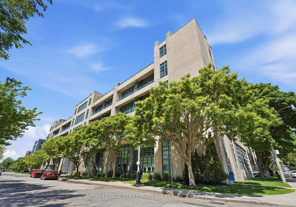 380-macpherson-avenue-toronto-ontario-c13429026