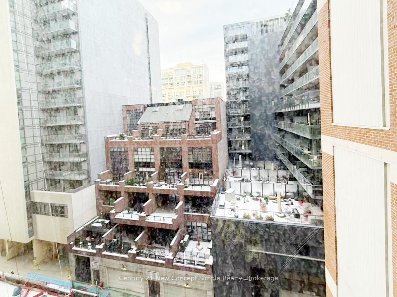 180-front-street-e-toronto-ontario-c13429080