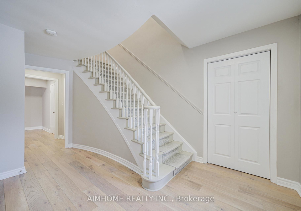 163-chipwood-crescent-north-york-ontario-c13429304