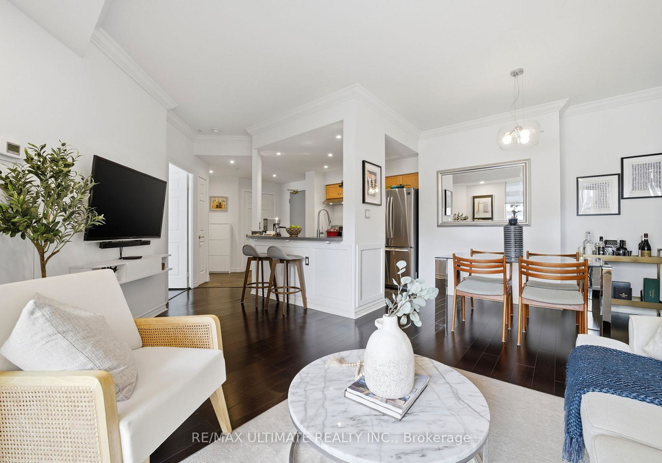 1750-bayview-avenue-toronto-ontario-c13429358