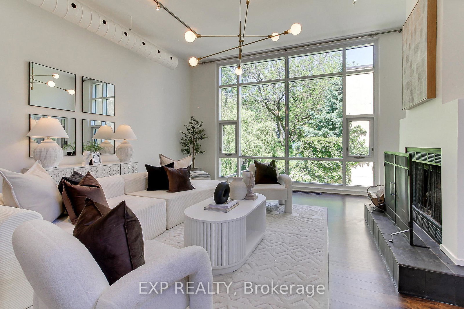 306-sackville-street-toronto-ontario-c13429442