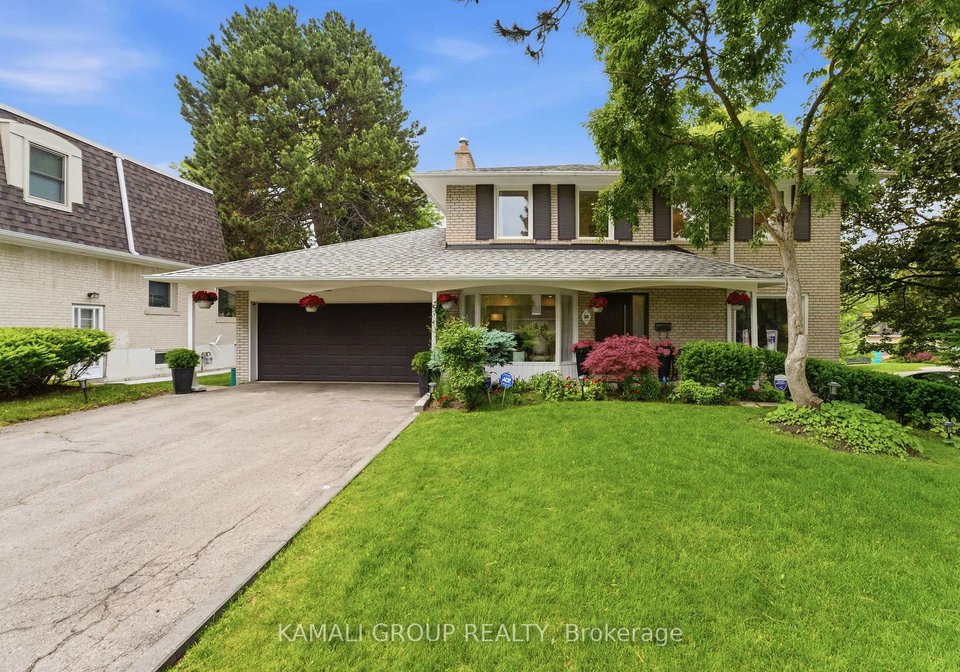 30-blue-ridge-road-north-york-ontario-c13429486